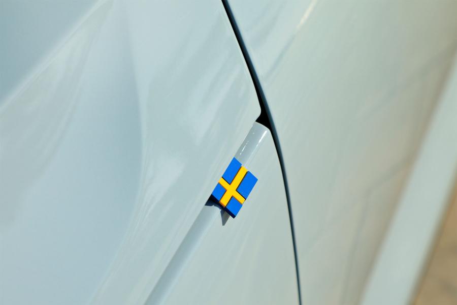 Детали экстерьера Volvo XC40 D4 Momentum 2017 года  (WW) (фото 17 из 45)
